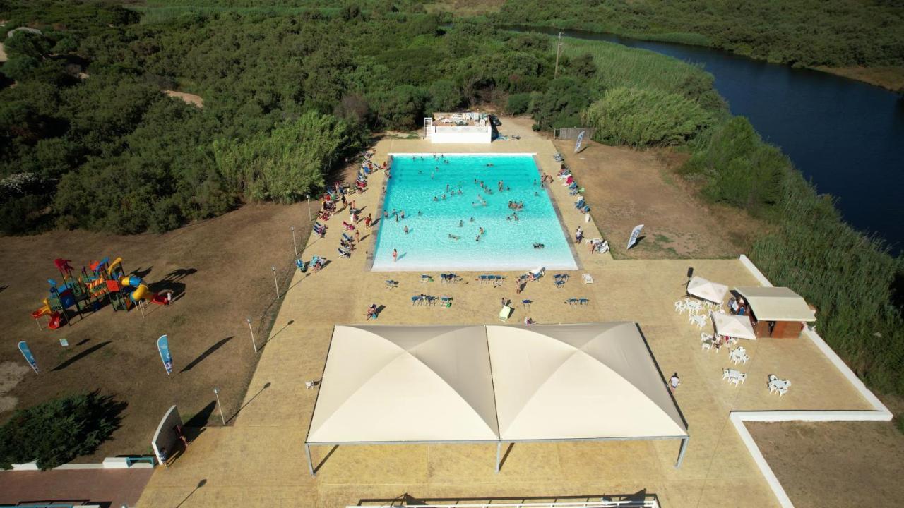 אפרטהוטל באדזי Baia Delle Mimose מראה חיצוני תמונה