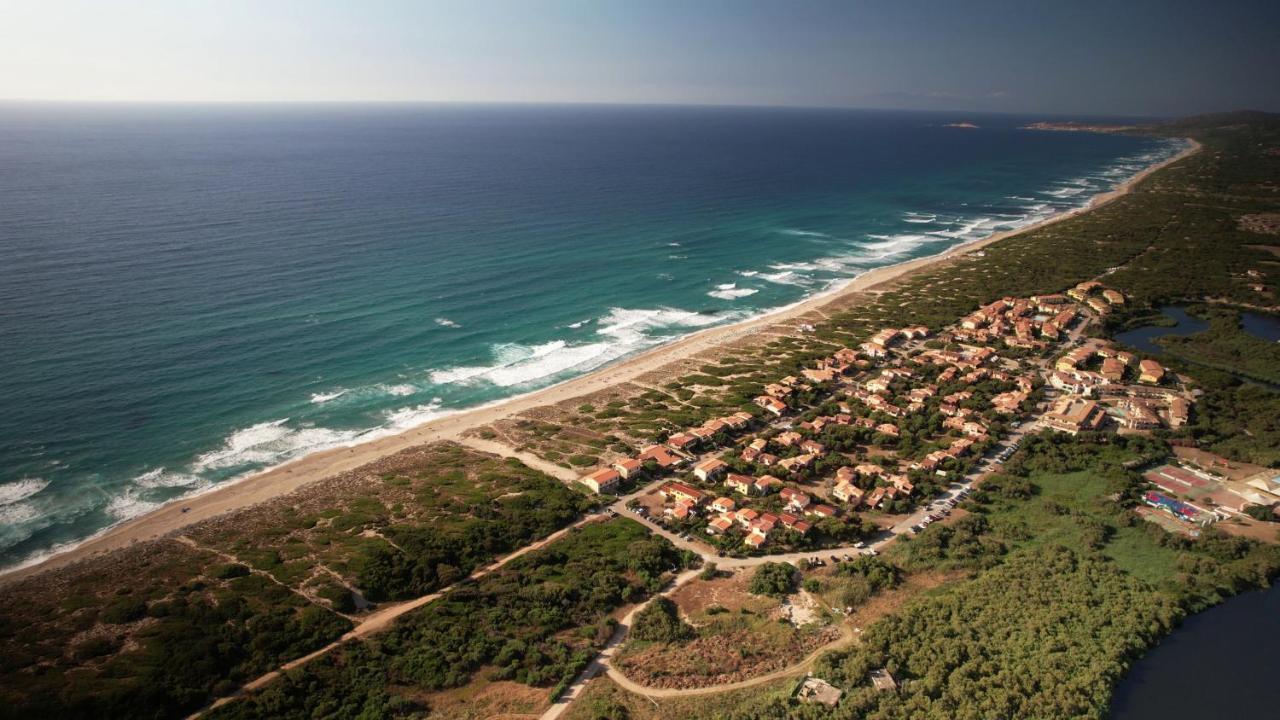 אפרטהוטל באדזי Baia Delle Mimose מראה חיצוני תמונה