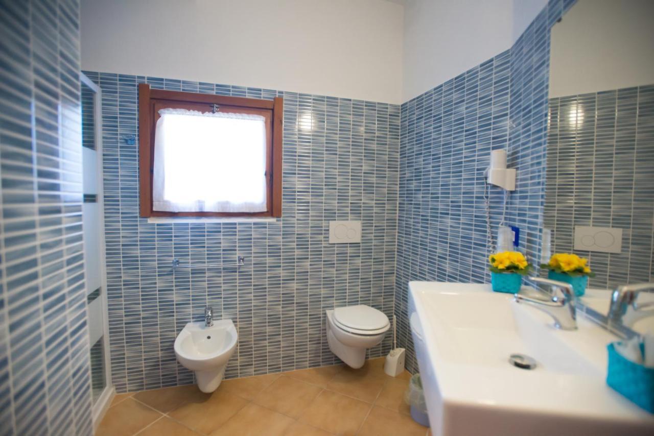 אפרטהוטל באדזי Baia Delle Mimose מראה חיצוני תמונה